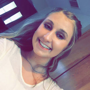 Meet your Posher, Lindy jo